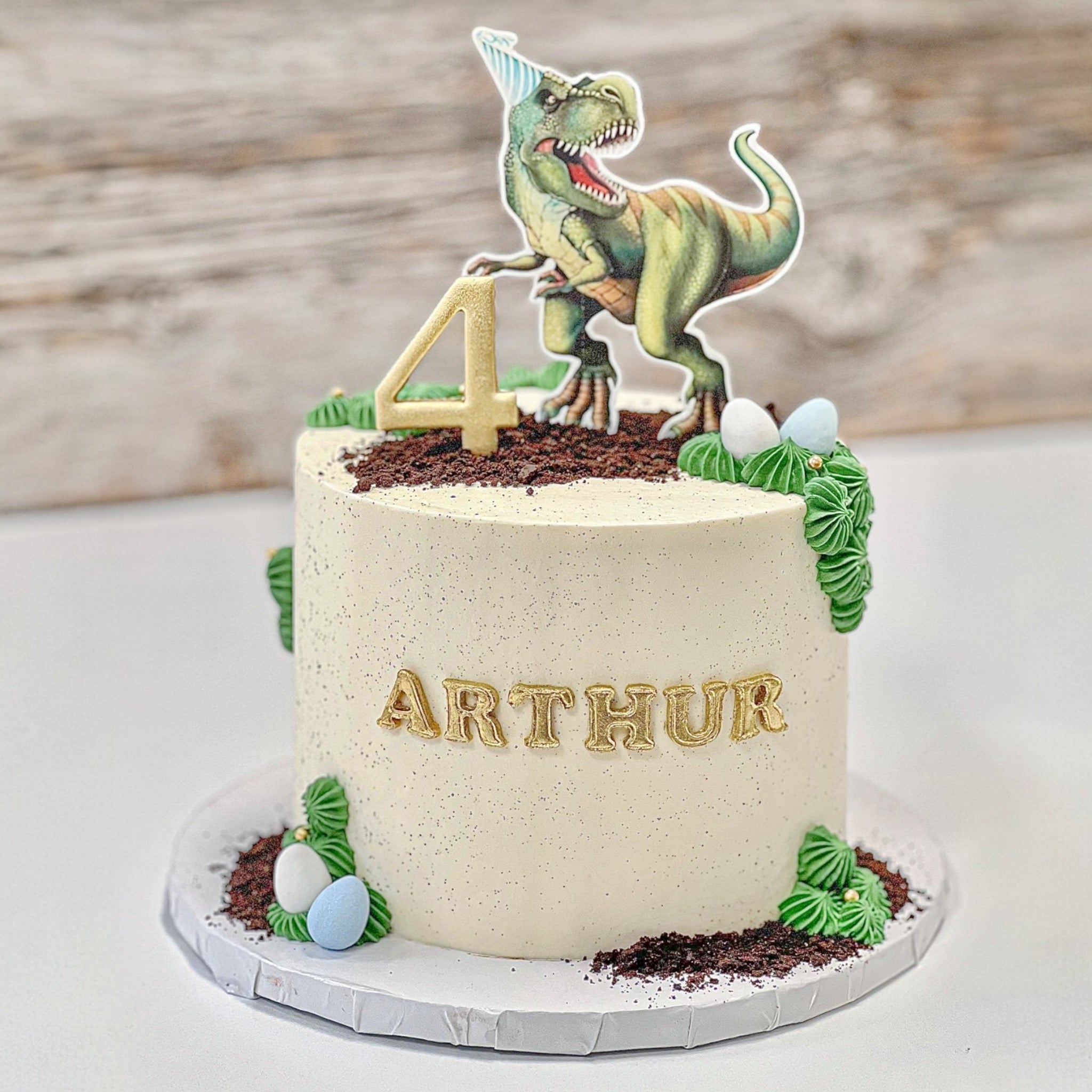 Gâteau DINOSAURE 1